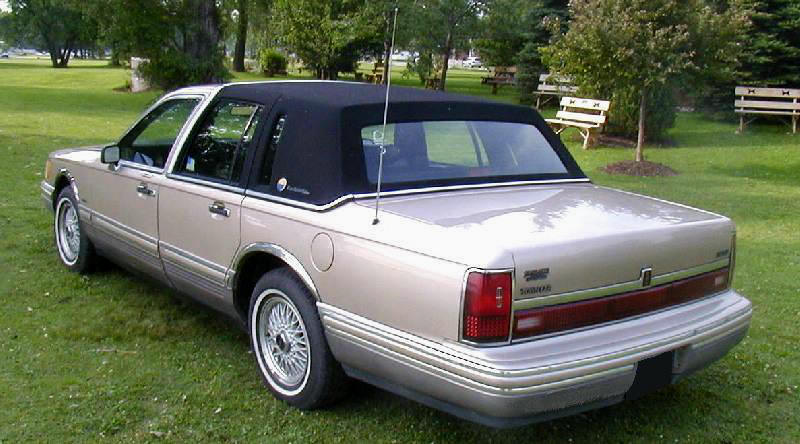     1993 Lincoln Town Car Photo ....